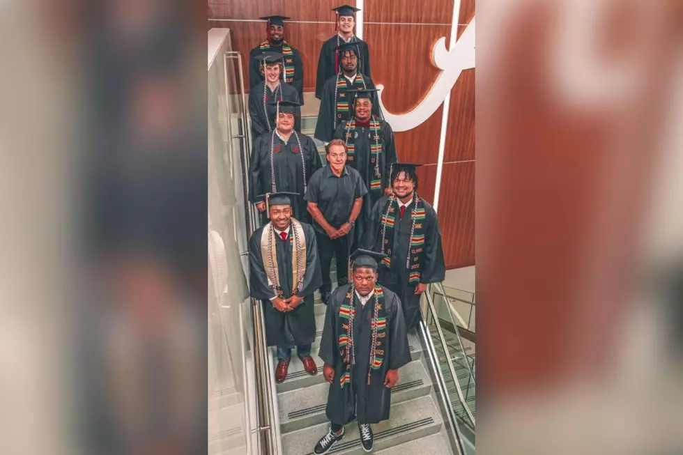 LOOK: Crimson Tide Graduation Day